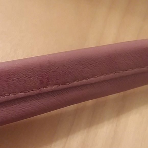 Cole Haan Mauve Small Leather Baguette Handbag with Silvertone Hardware - Picture 15 of 16